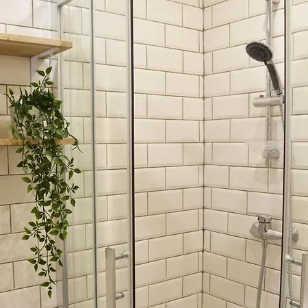 Nice & Renovated Studio - Porte De Apartment